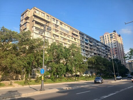 Elan №6144245 - Bakı, Əhmədli q., 4 otaqlı, 105 m², 2/9 mərtəbə
