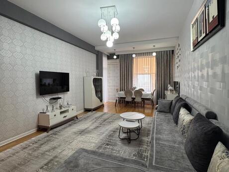 4-room new-build apartment for sale in İnşaatçılar, 155 m², 385 000 AZN, photo 3 / 12