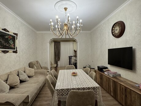 Объявление №6144514 - Баку, м. Шах Исмаил Хатаи, 2-комн., 65 м², 2/4 этаж