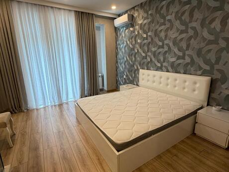 Kirayə 4 otaqlı mənzil, 200 m², Grand Hayat: 1 899 ₼/ay 5