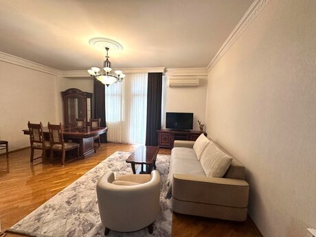 Elan №6144565 - Bakı, Nəriman Nərimanov m., 3 otaqlı, 114 m², 6/14 mərtəbə