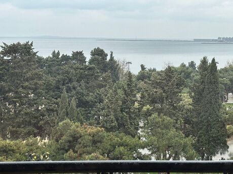 2 otaqlı köhnə tikili - Sahil m. - 75 m²