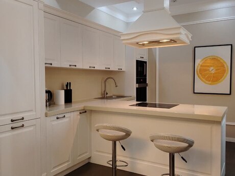 2 otaqlı mənzil, 110 m², 28 May: 403 000 ₼ 5