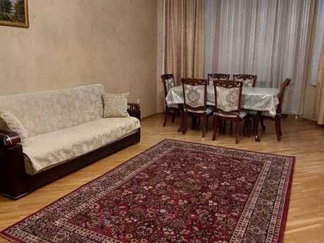 Elan №6144847 - Bakı, Nəsimi r., 3 otaqlı, 82 m², 2/3 mərtəbə