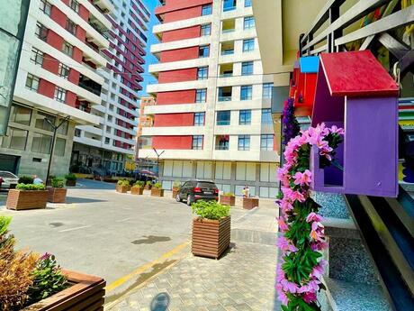 Elan №6144900 - Bakı, Memar Əcəmi m., 2 otaqlı, 70 m², 15/18 mərtəbə