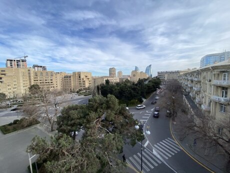 Elan №6144945 - Bakı, Elmlər Akademiyası m., 2 otaqlı, 60 m², 5/5 mərtəbə