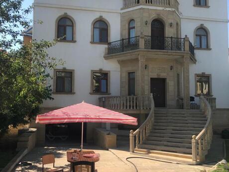 Elan №6144984 - Bakı, Badamdar q., 7 otaqlı, 650 m²