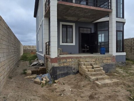 6 otaqlı həyət evi/bağ evi - Kürdəxanı q. - 170 m²