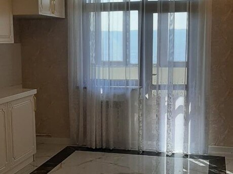 3 otaqlı yeni tikili - 20 Yanvar m. - 170 m²