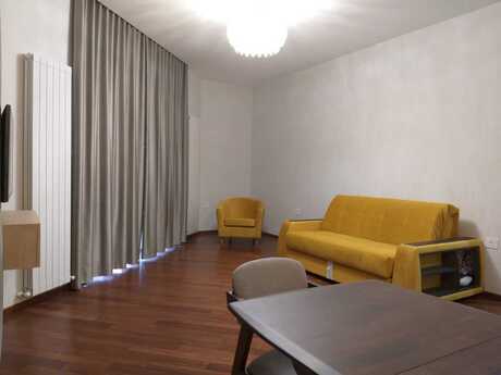 2 otaqlı yeni tikili - Ağ şəhər q. - 81 m²