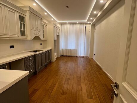 Elan №6145369 - Bakı, Nizami m., 4 otaqlı, 195 m², 5/14 mərtəbə