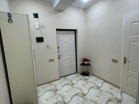 Объявление №6145772 - Баку, м. Ахмедлы, 2-комн., 80 м², 3/17 этаж