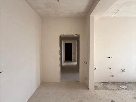 3 otaqlı yeni tikili - 20 Yanvar m. - 94.5 m²