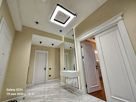 4 otaqlı mənzil, 157 m², Ağ şəhər: 750 000 ₼ 2