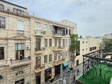 Elan №6145805 - Bakı, Sahil m., 2 otaqlı, 33 m², 3/3 mərtəbə