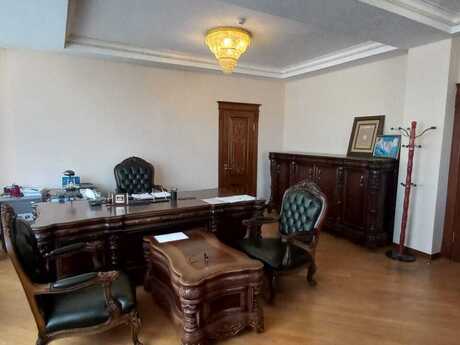 Объявление №6146095 - Баку, м. Шах Исмаил Хатаи, 5-комн., 180 м²