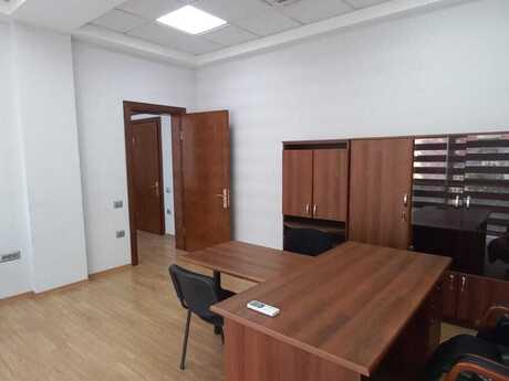 5 otaqlı ofis - Şah İsmayıl Xətai m. - 180 m²