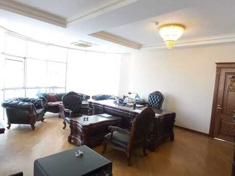 5 otaqlı ofis - Şah İsmayıl Xətai m. - 180 m²