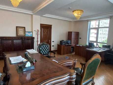 5 otaqlı ofis - Şah İsmayıl Xətai m. - 180 m²