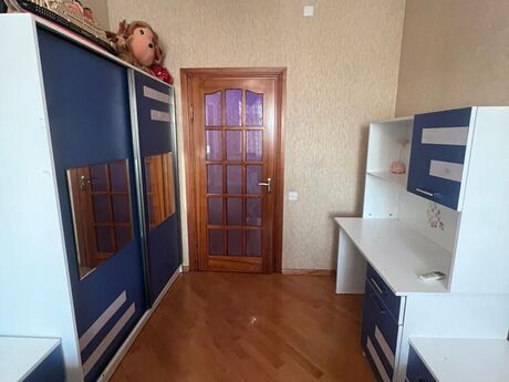 Elan №6146129 - Bakı, Nəriman Nərimanov m., 3 otaqlı, 135 m², 10/17 mərtəbə