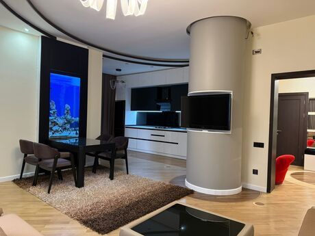 Объявление №6146175 - Баку, Наримановский  р., 2-комн., 80 м², 3/15 этаж