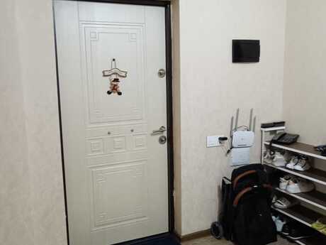 Elan №6146222 - Bakı, Şah İsmayıl Xətai m., 2 otaqlı, 79 m², 2/16 mərtəbə