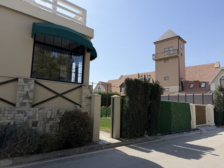 6 otaqlı həyət evi, 250 m², Şağan: 449 000 ₼ 2