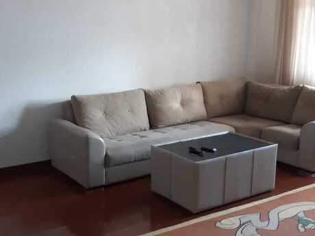 Elan №6146225 - Bakı, Neftçilər m., 2 otaqlı, 80 m², 2/17 mərtəbə