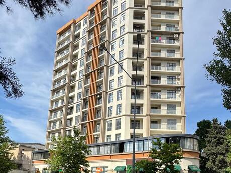 Elan №6146337 - Bakı, Bakıxanov q., 3 otaqlı, 127 m², 13/14 mərtəbə