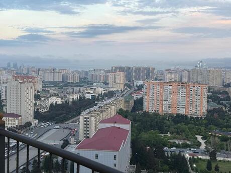 3-room apartment, 210 m², 20 Yanvar: 370 000 ₼ 4