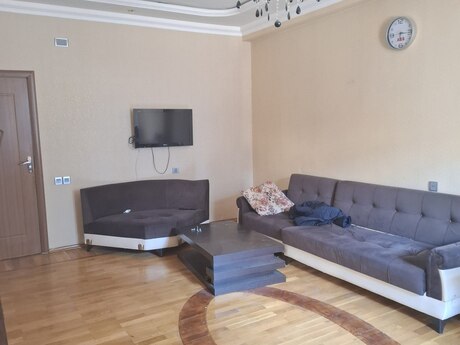 Объявление №6146500 - Баку, м. Мемар Аджеми, 2-комн., 55 м², 2/15 этаж