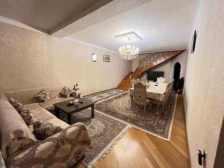 Elan №6146664 - Bakı, Binəqədi r., 5 otaqlı, 270 m²