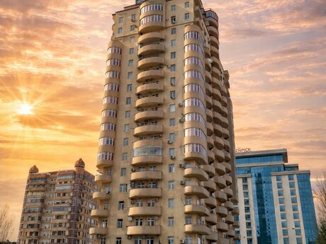 Elan №6146773 - Bakı, Sahil m., 3 otaqlı, 150 m², 18/21 mərtəbə
