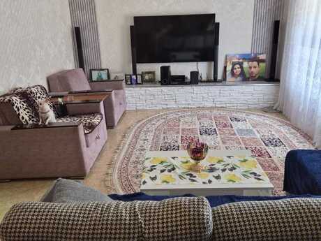 Elan №6146798 - Bakı, 20-ci sahə q., 5 otaqlı, 150 m²