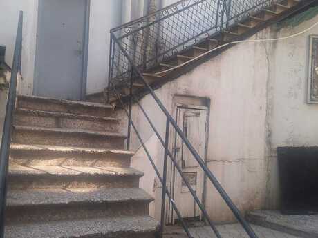 İçəri Şəhərdə 2 otaqlı köhnə tikili mənzil satılır, 50 m², 210 000 AZN, şəkil 5 / 12
