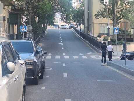 İçəri Şəhərdə 2 otaqlı köhnə tikili mənzil satılır, 50 m², 210 000 AZN, şəkil 2 / 12