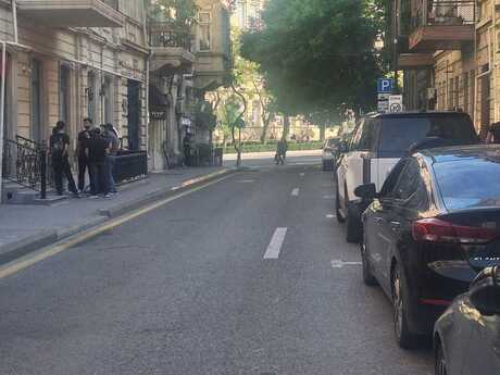 İçəri Şəhərdə 2 otaqlı köhnə tikili mənzil satılır, 50 m², 210 000 AZN, şəkil 3 / 12