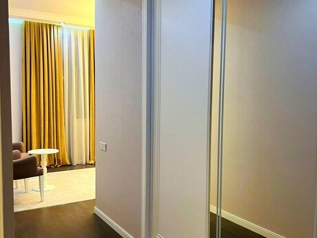 2 otaqlı mənzil, 101 m², 28 May: 399 000 ₼ 5