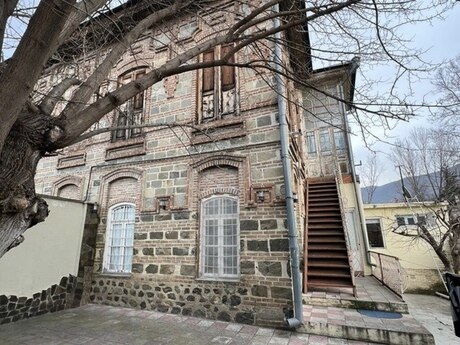 Шеки