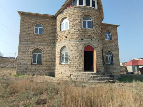 Novxanı q.