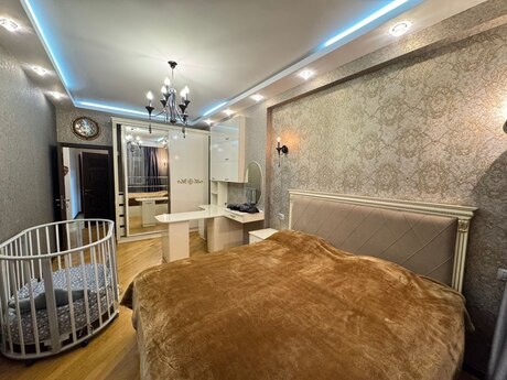 Elan №6144182 - Bakı, Memar Əcəmi m., 3 otaqlı, 120 m², 15/17 mərtəbə