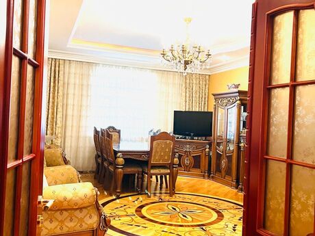 Elan №6147493 - Bakı, İnşaatçılar m., 4 otaqlı, 155 m², 11/17 mərtəbə