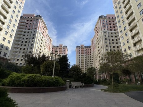 Объявление №6147551 - Баку, м. Элмляр Академиясы, 4-комн., 210 м², 13/18 этаж