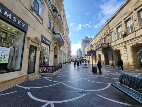 Elan №6147555 - Bakı, Sahil m., 3 otaqlı, 140 m²