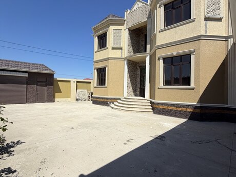 Elan №6147708 - Bakı, Saray q., 7 otaqlı, 230 m²