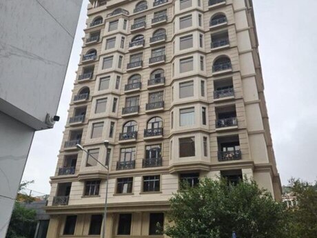 Elan №6147846 - Bakı, Bayıl q., 3 otaqlı, 169 m², 3/16 mərtəbə