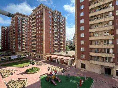 Объявление №6147882 - Баку, Насиминский  р., 3-комн., 100 м², 4/12 этаж