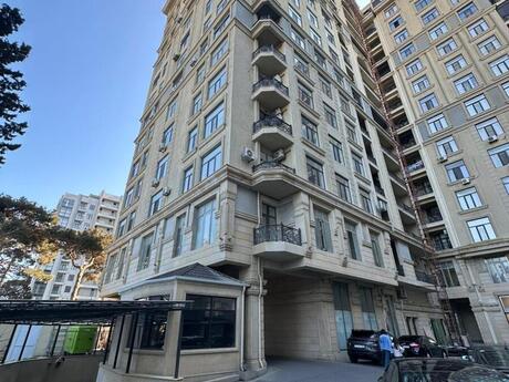 Elan №6147902 - Bakı, Gənclik m., 2 otaqlı, 80 m², 4/12 mərtəbə
