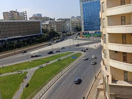 Elan №6147989 - Bakı, Nizami m., 3 otaqlı, 65 m², 5/5 mərtəbə
