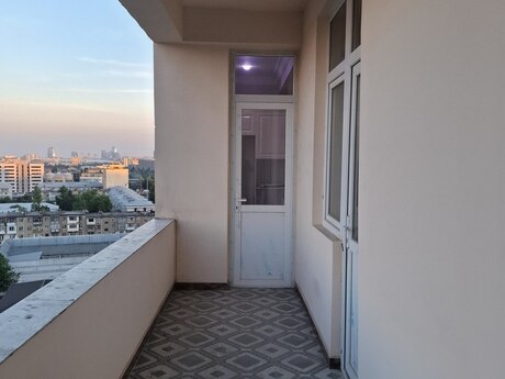 3-комнатная квартира, 145 м², 8-ci mikrorayon: 375 000 ₼ 3